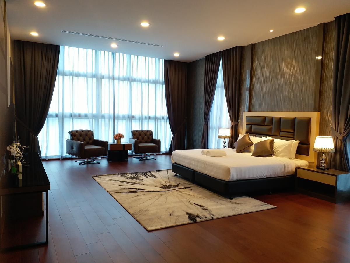 Jb City Paragon Serviced Apartment Джохор Бахру Екстериор снимка