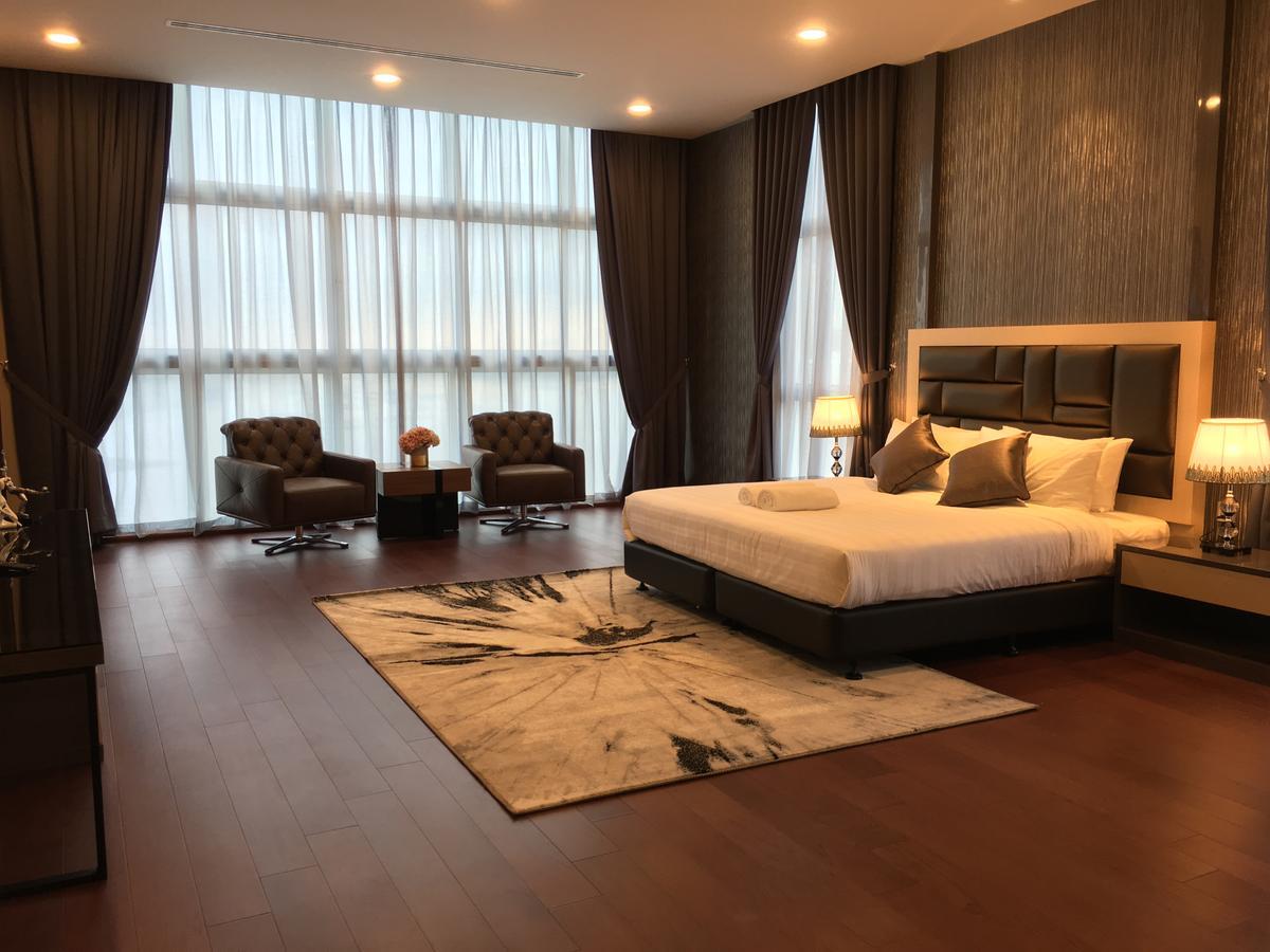 Jb City Paragon Serviced Apartment Джохор Бахру Екстериор снимка